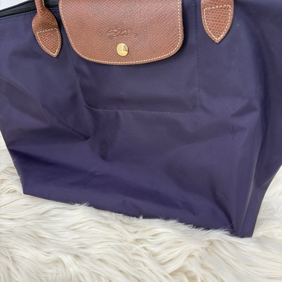 Longchamp le Pliage large tote 18 X 11" Purple Dark Plum - Picture 4 of 11